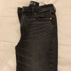 Abercrombie High Rise Straight Jeans